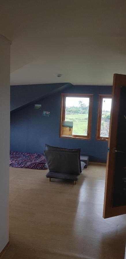 Warang Guesthouse Чеджудо Экстерьер фото
