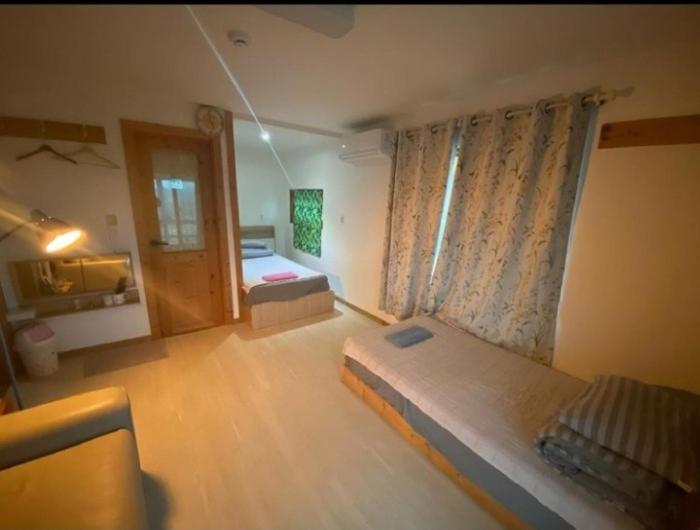 Warang Guesthouse Чеджудо Экстерьер фото